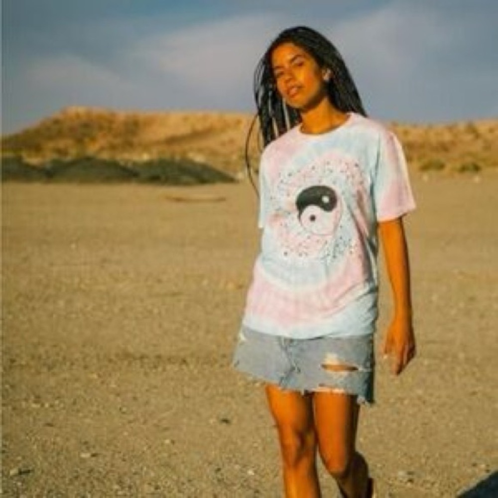 Junk Food Clothing Ying & Yang Graphic Tee (multiple) NWT $50